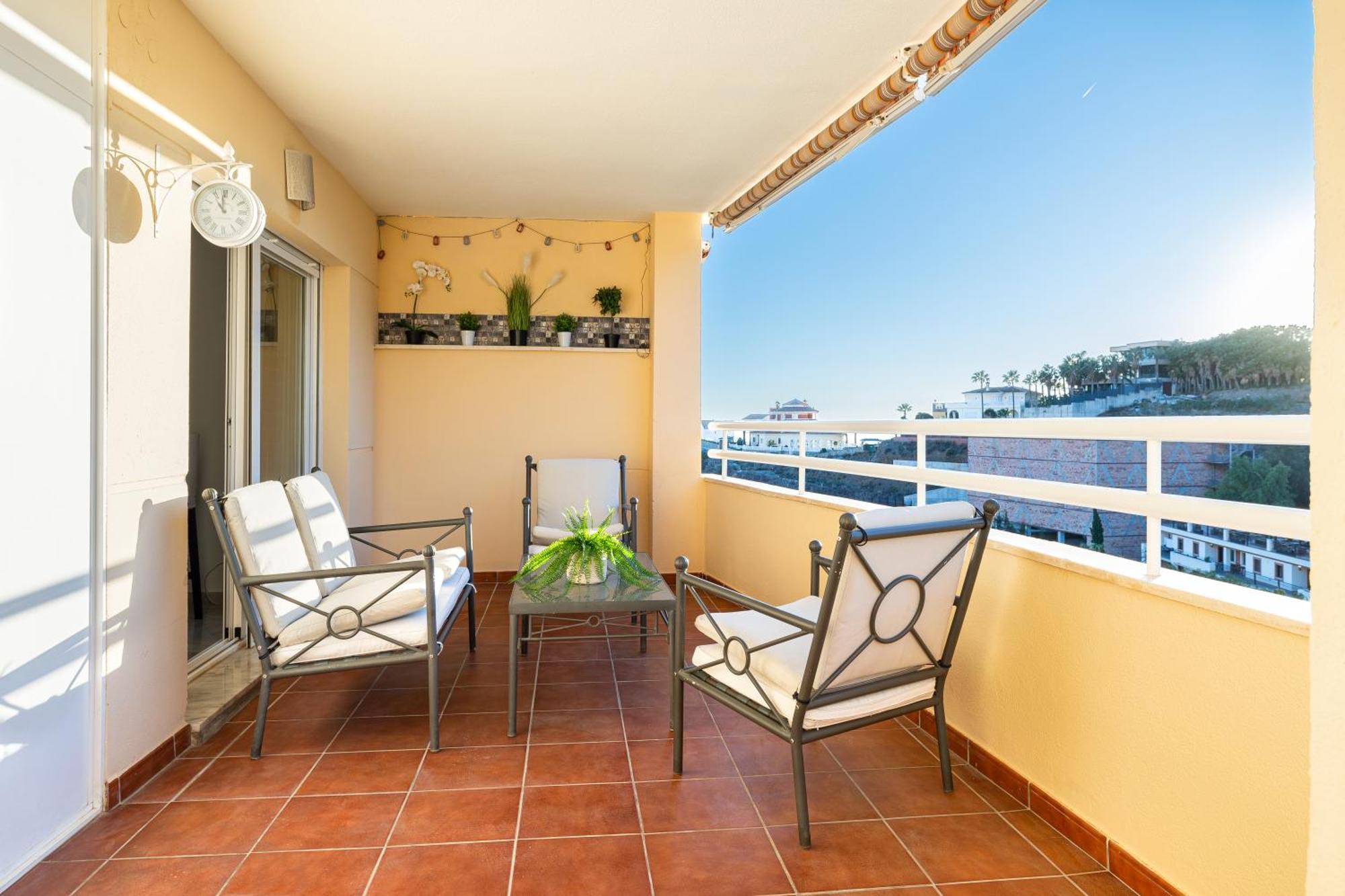 Holidays2Nueva Torrequebrada 2 Bedrooms And 2 Bathrooms, Terrace, Community Pool And Garage Benalmádena Exterior foto